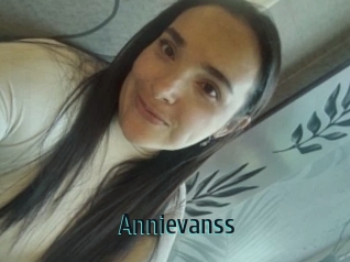 Annievanss